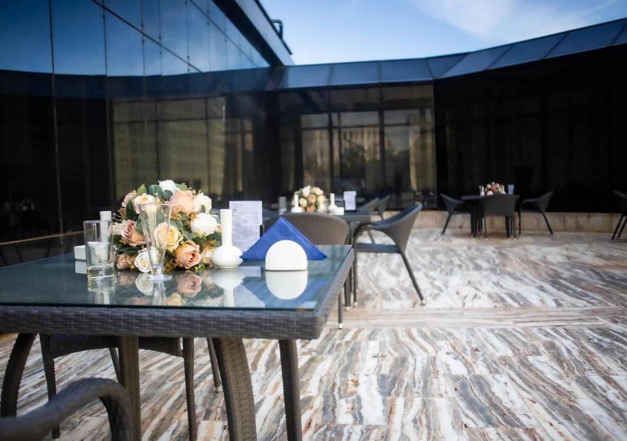 Almoravides Hotel Mascara Exteriör bild